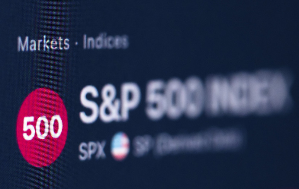 ТОП-10 найкращих та найгірших акцій з S&P 500 у 1 півріччі 2024 за версією Forbes